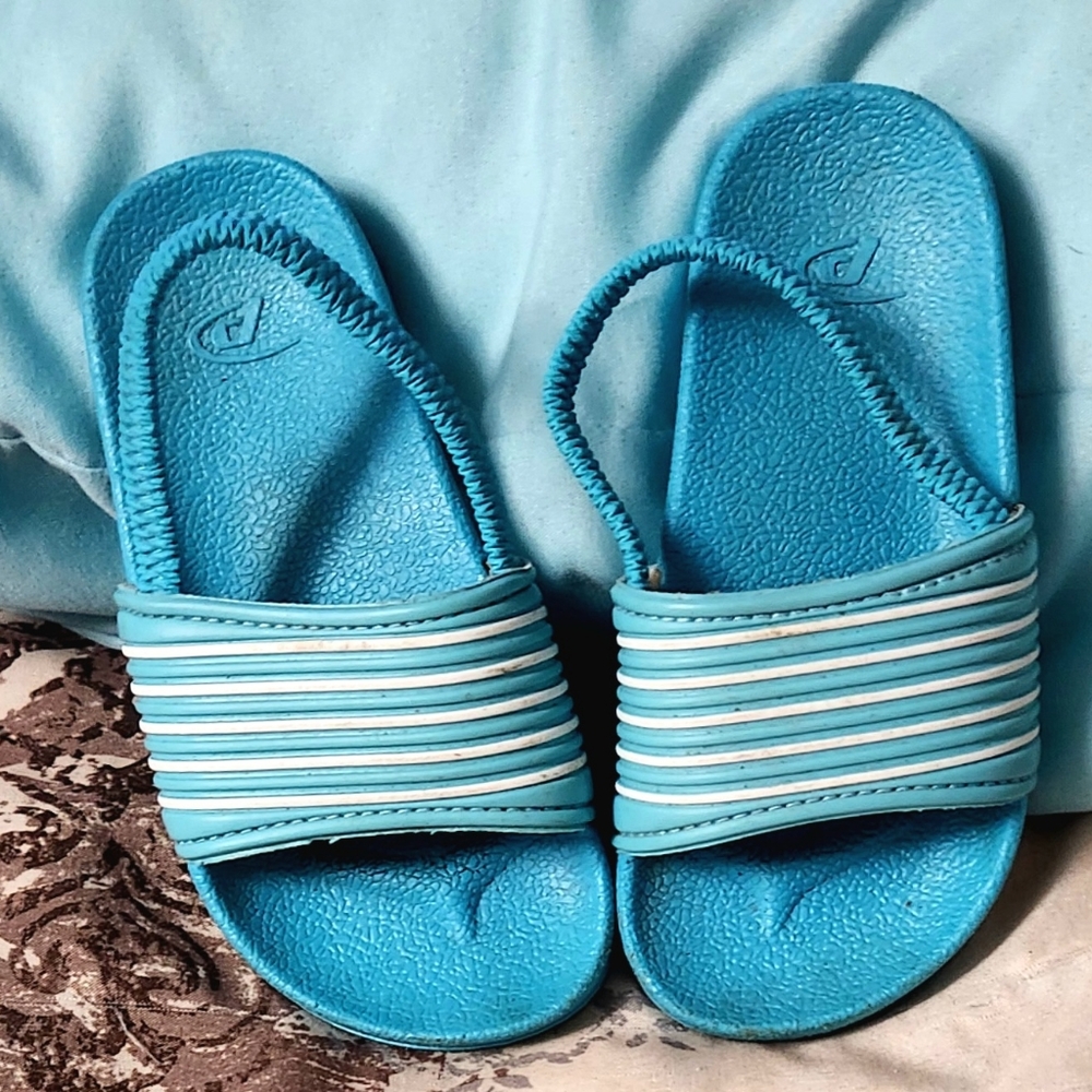Girls slip on